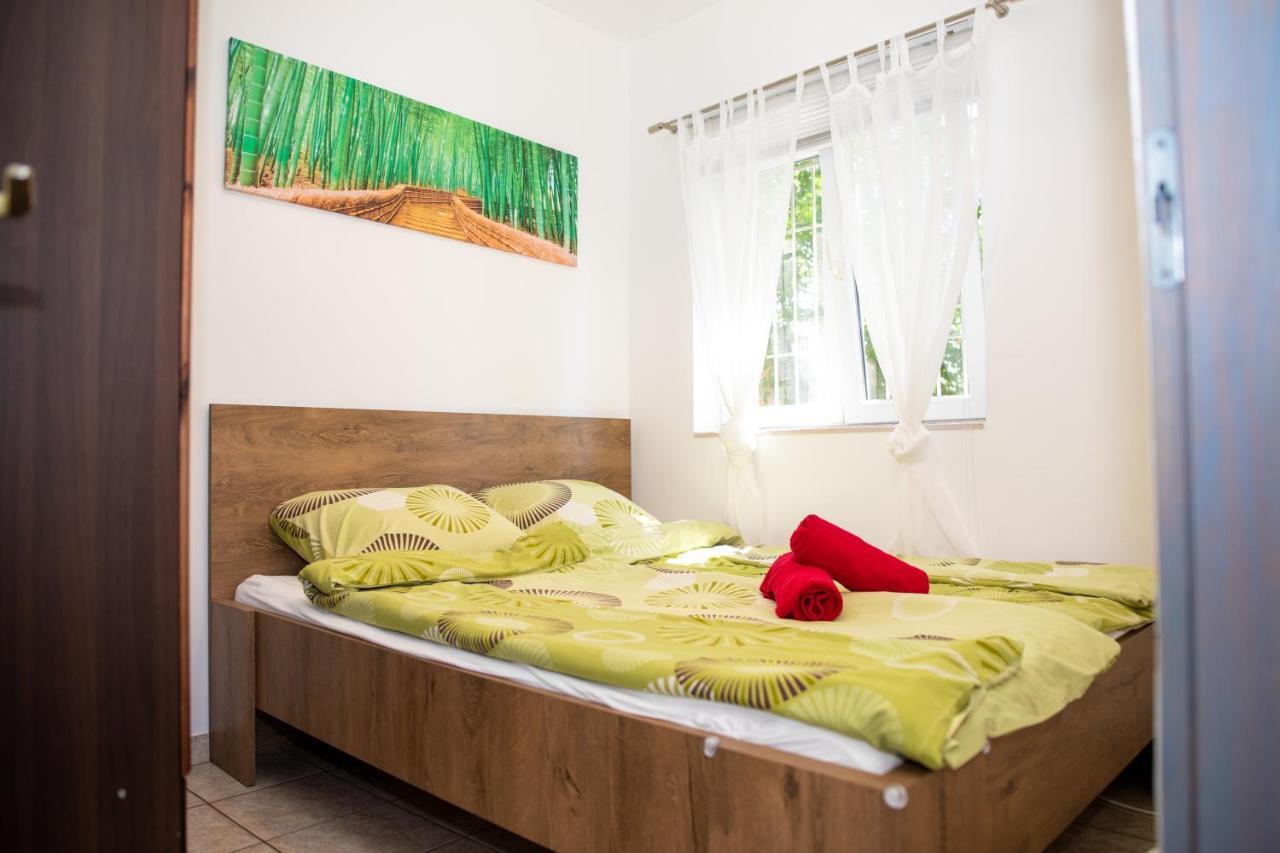 Orgonavirag Apartman Hajdúszoboszló Exterior foto